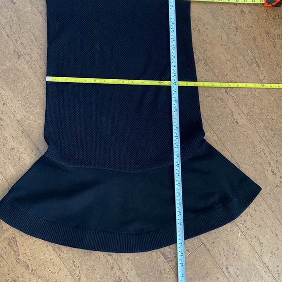 Marc O’Polo pointe knit black dress! Classic and stylish, tiered ruffle! Size 36 - Picture 17 of 17